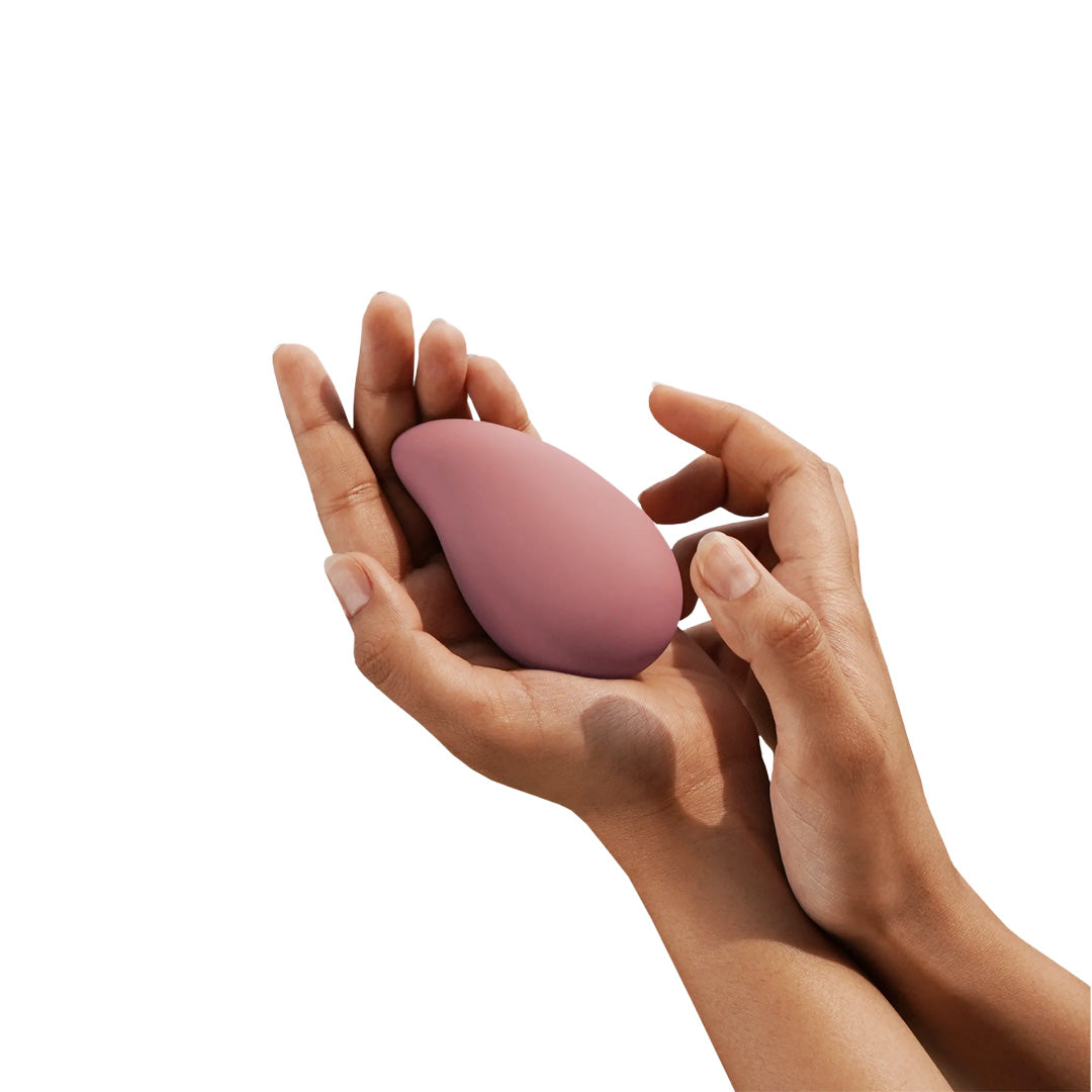 Eve clitoral vibrator by Thirdbase